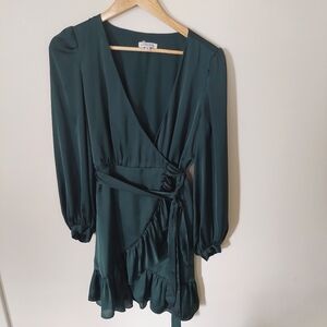 Gianni Bini Green Wrap Dress with Ruffle Hem Long Sleeve Size XS